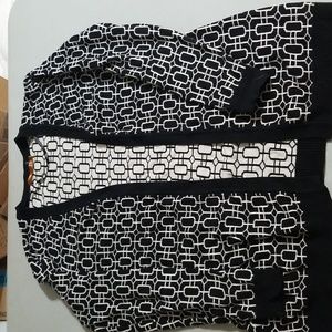 Belldini Medium Cardigan Sweater Geometric Shape~Black ~ White